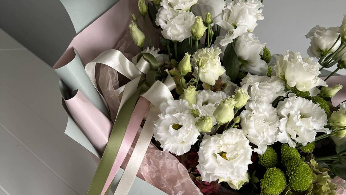 An oversized bouquet designed for unique moments, to elevate any occasion and create unforgettable memories.